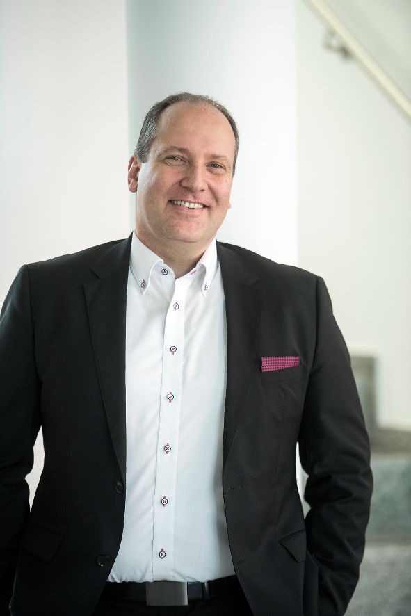 Thilo Döring, Managing Director at HMS Industrial Networks