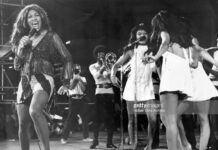 The world mourns Iconic Singer Tina Turner as she passes on