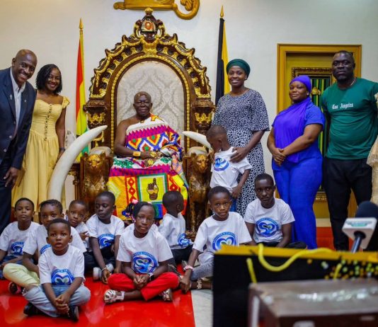 Asantehene Welcomes Members Of The May 9 Foundation And Some Children From The Shen Yang And Shen Yuet Children’s Heart Foundation