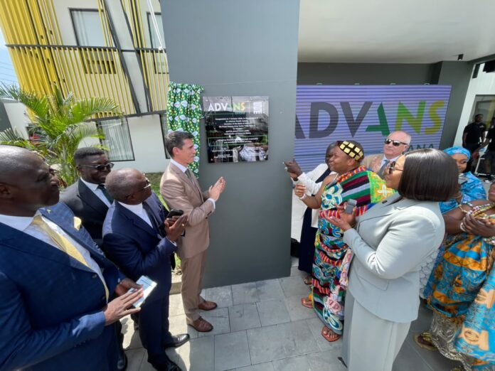 Dignitaries and special guests unveiling the plaque to formally open the new Advans Ghana head office called 'The Hive' Dignitaries and special guests unveiling the plaque to formally open the new Advans Ghana head office called 'The Hive'