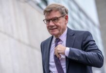 Germany Sees No Major Cut In US Aid To Ukraine Despite Trump Remarks German Foreign Minister and Christian Democratic Union (CDU) member Johann Wadephul. Photo: Michael Kappeler/dpa